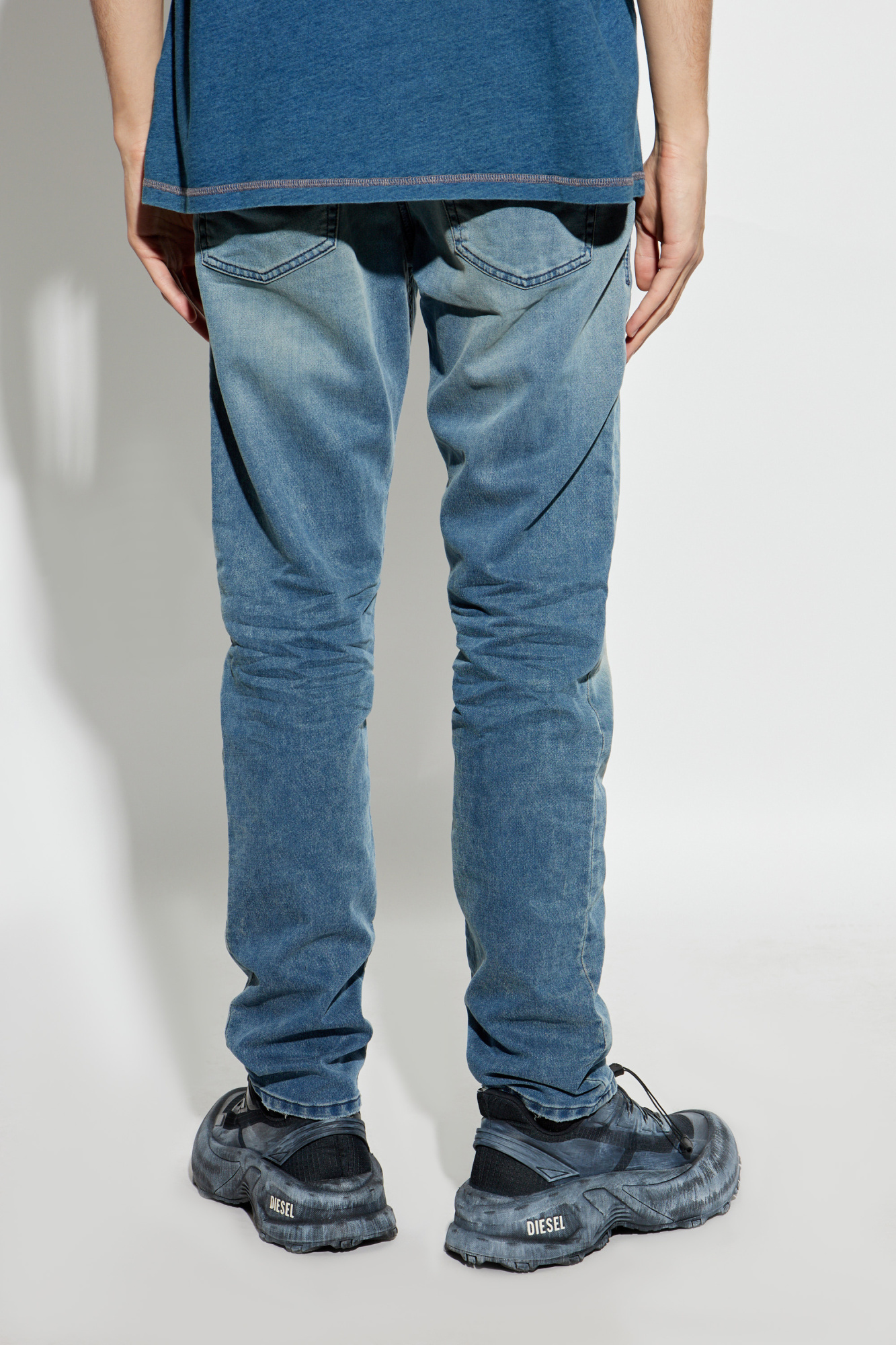 Diesel Jeans 2032 D-KROOLEY-B JOGG | Men's | Vitkac
